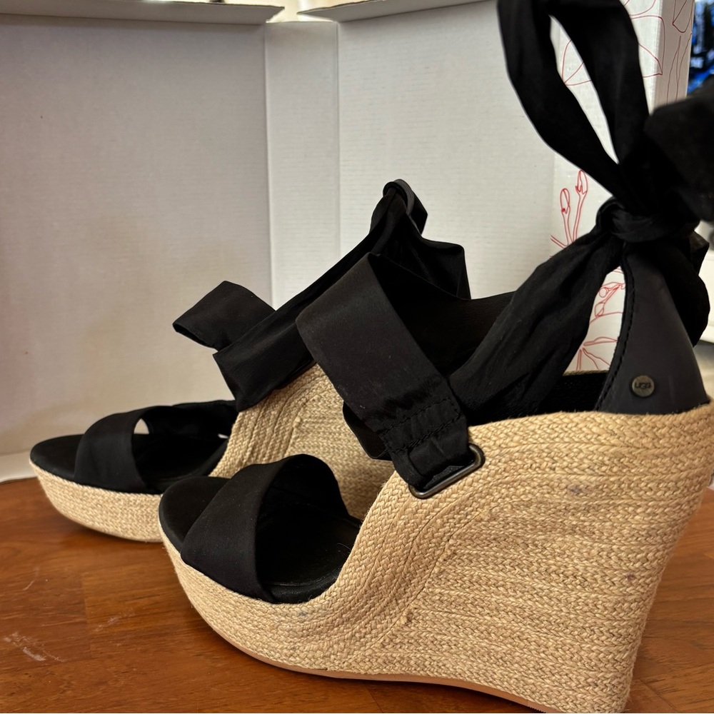 Ugg Women’s Jules Platform Wedge Ribbon Tie Espadrille Sandals Black/Beige sz 9 - Picture 9 of 16